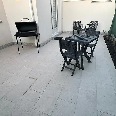 Charmante Maison Avec Terrasse Apartment Auterive (Haute-Garonne)